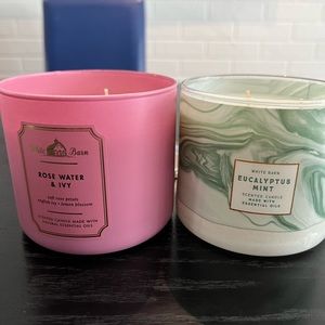 2 White Barn (Bath & Body Works) candles NEW and Unused